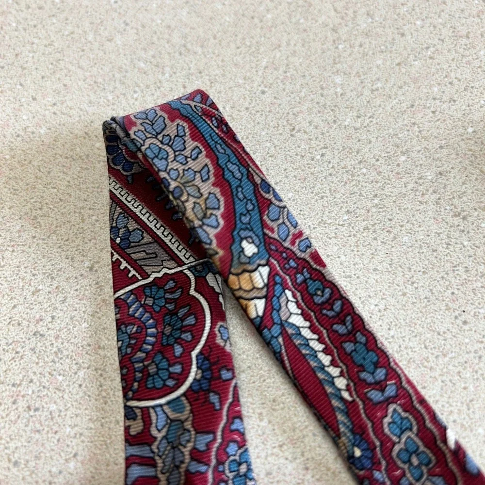 Burgundy Vintage Blue Paisley Bow Tie Cravat 3in x 17in Formal Fashion Accessory